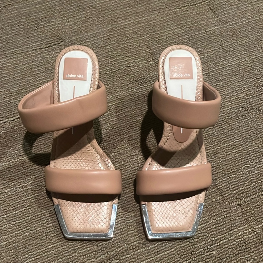 dolce vita tan heels